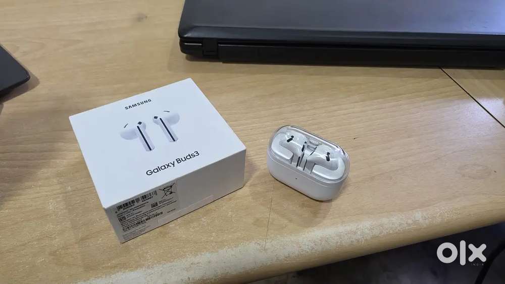 Samsung Galaxy earbuds 3