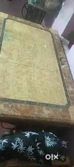 Dining table for sale