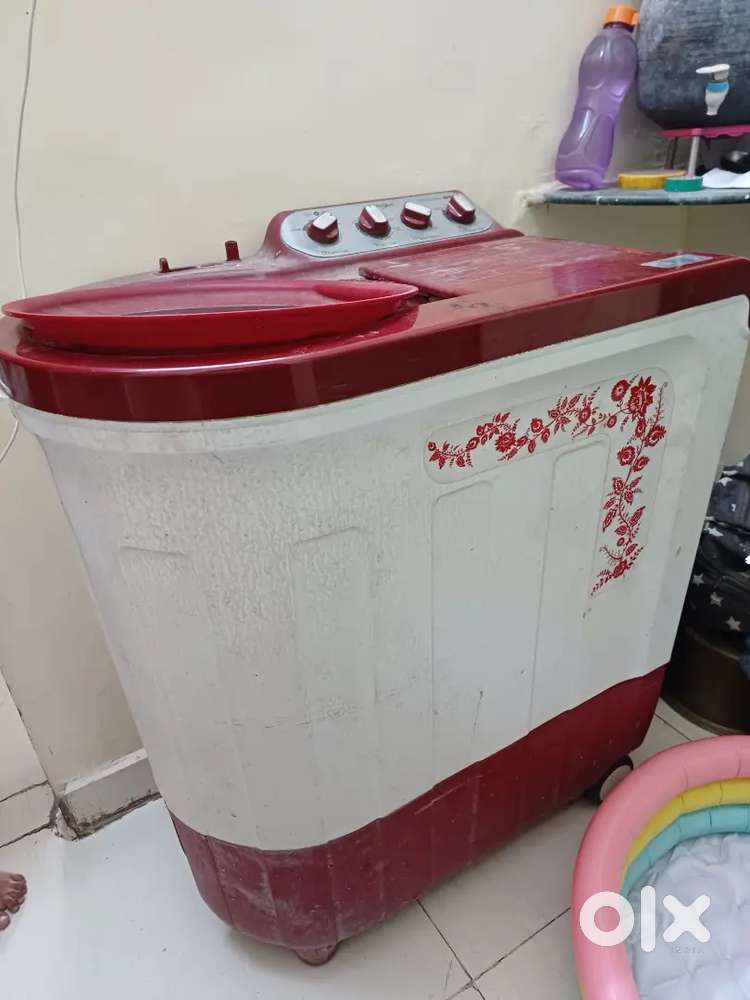 Whirlpool washing machine in excellent condition