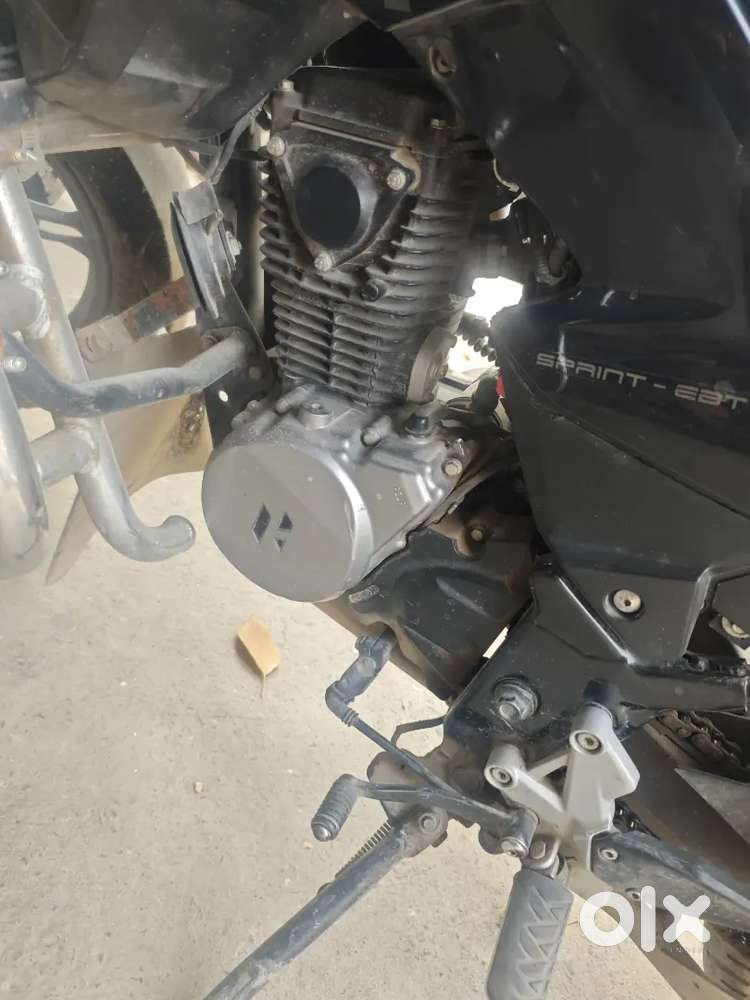 Hero Xtreme 125R With ABS Bracking.