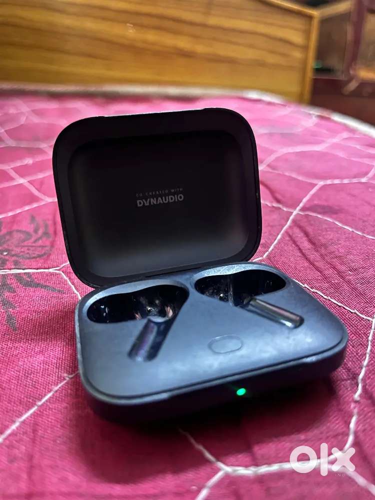 Onplus earbuds 3 case only