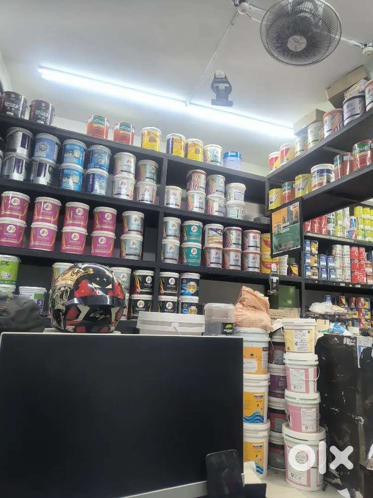 Salesman for paint shop