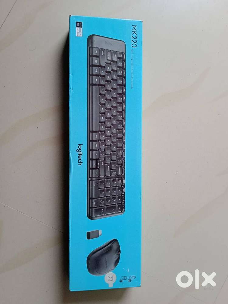Logitech MK220 Compact Wireless Keyboard and Mouse Set