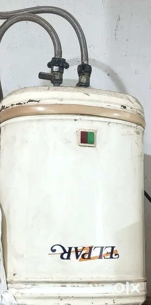 Geyser good condition mein 10 litre
