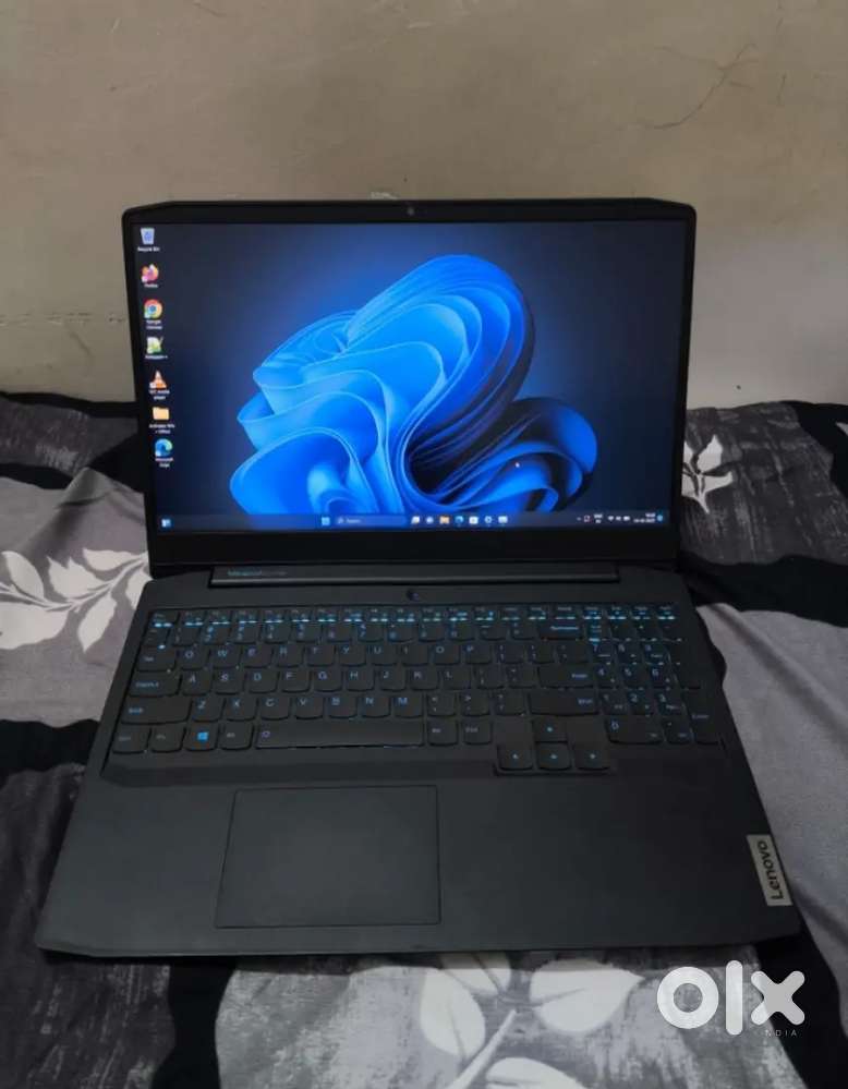 Lenovo ideapad gaming laptop (H series), i5 10th gen, 8/512gb,graphics