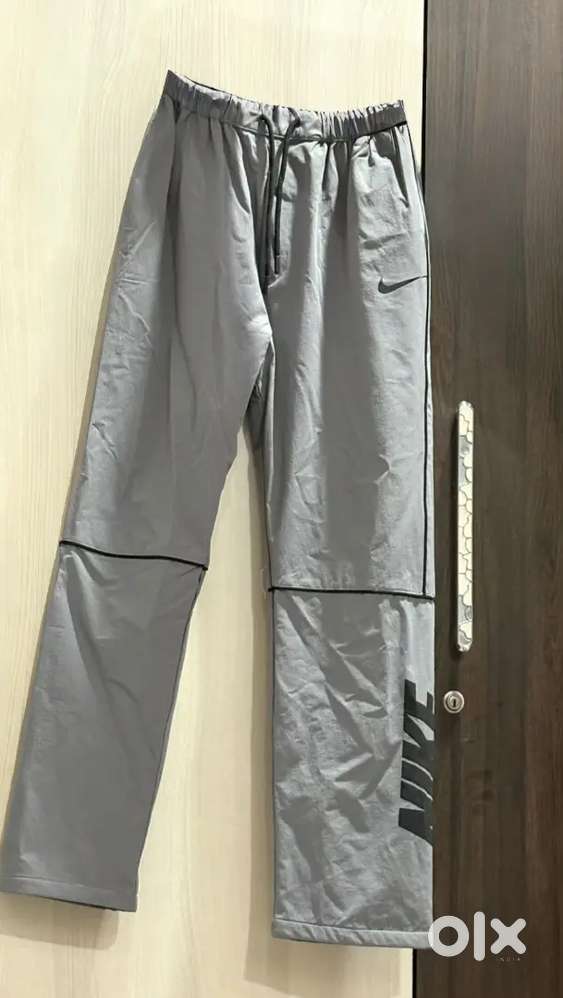 Mens solid grey nike lower