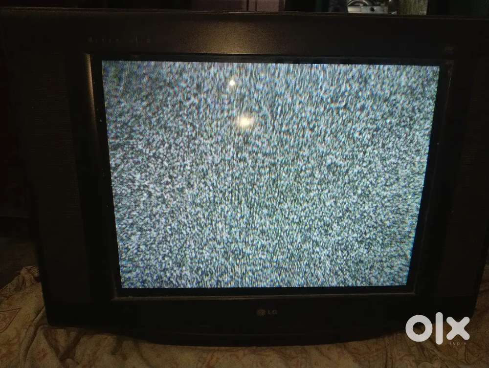 LG tv 21inch tv with remote
