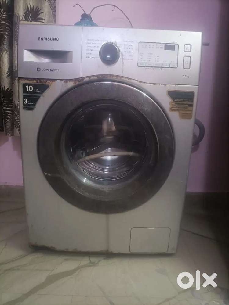Ye ek Samsung ki fully automatic washing machine hai