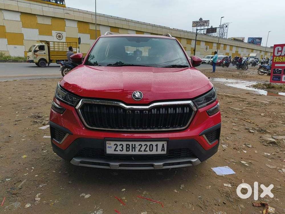 Skoda Kushaq 1.0 TSI Style AT, 2023, Petrol
