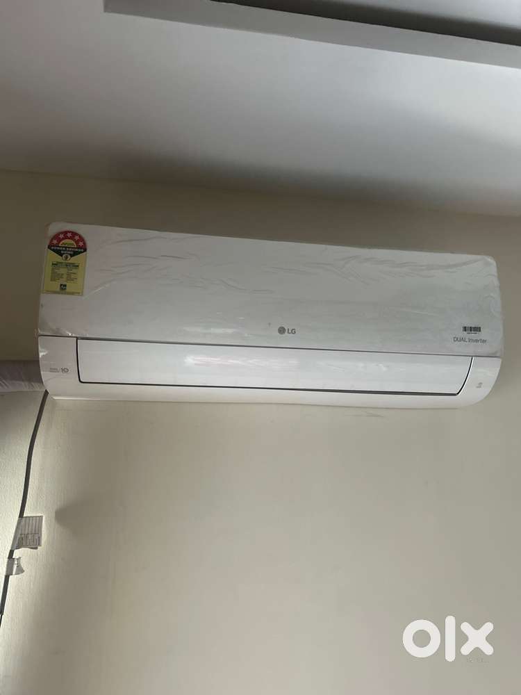 LG 1 ton 5 star AI Dual Inverter Split AC