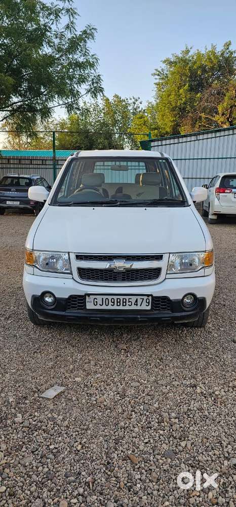 Chevrolet Tavera Neo 3-10 STR BS-III, 2014, Diesel