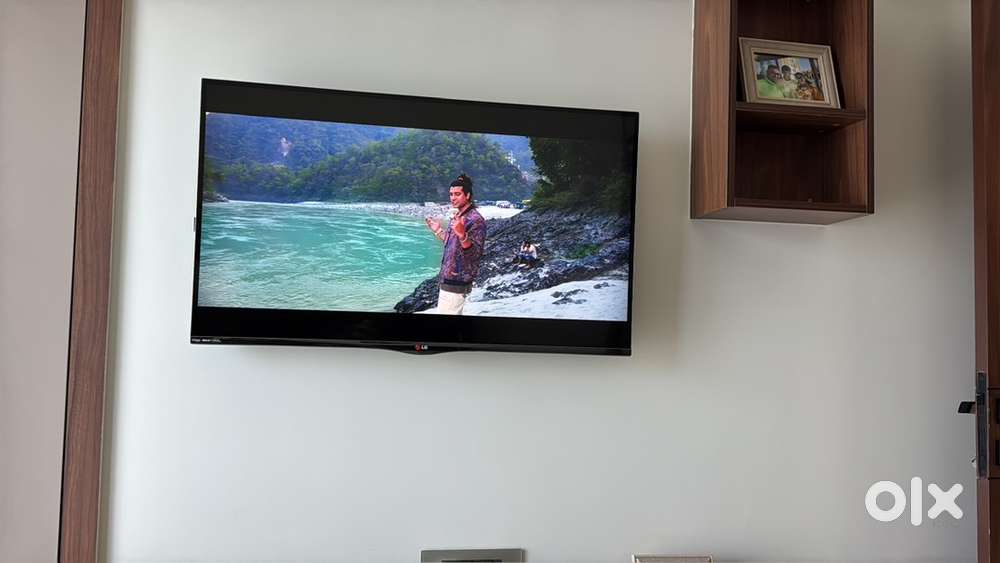 LG 42 inch Full HD LED TV