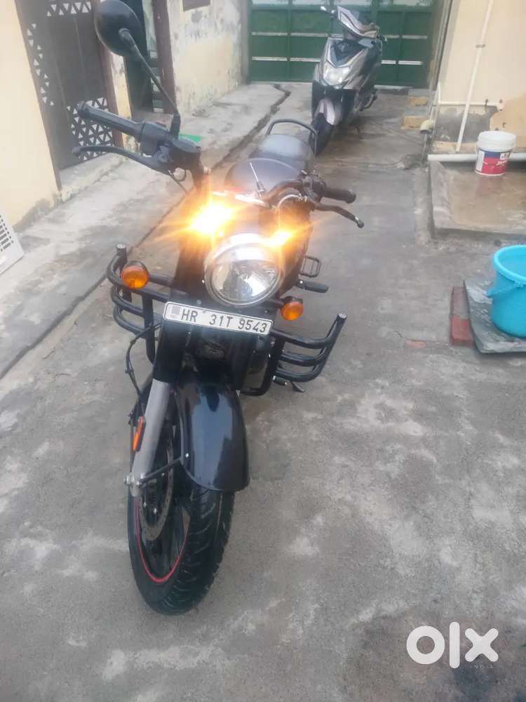 Very good condition, 2023 model