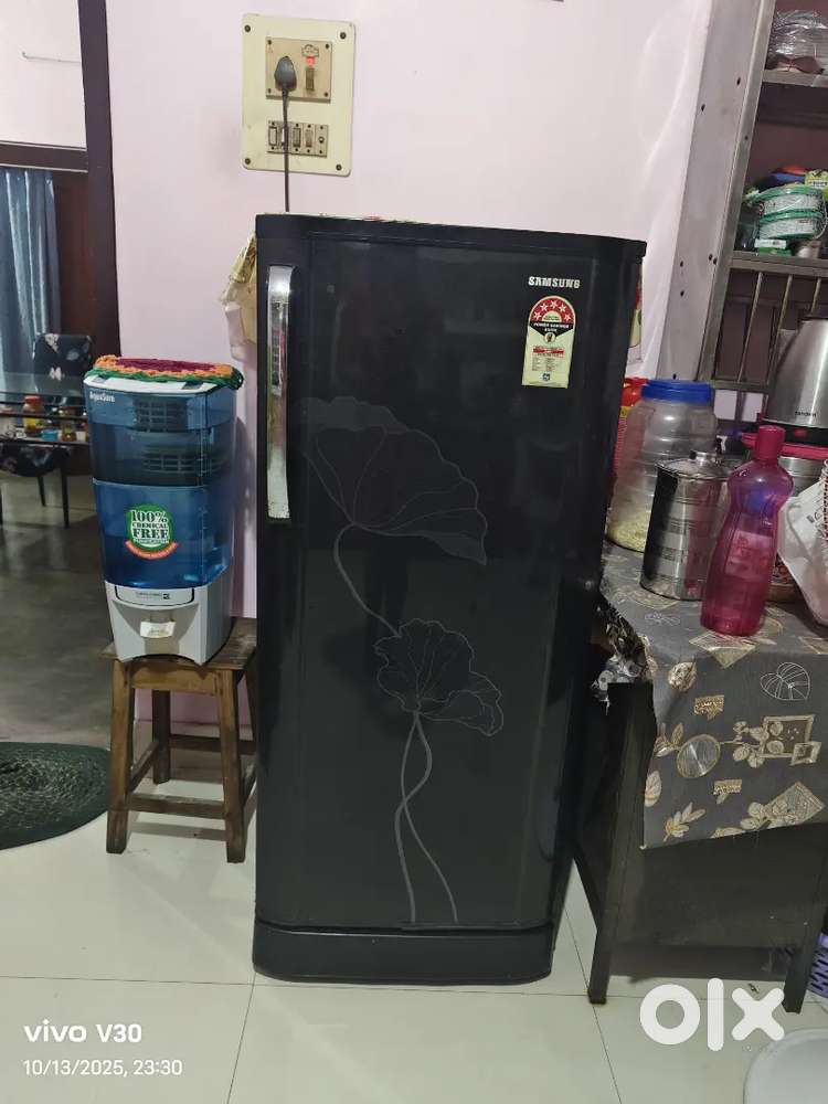Black Fridge , Samsung