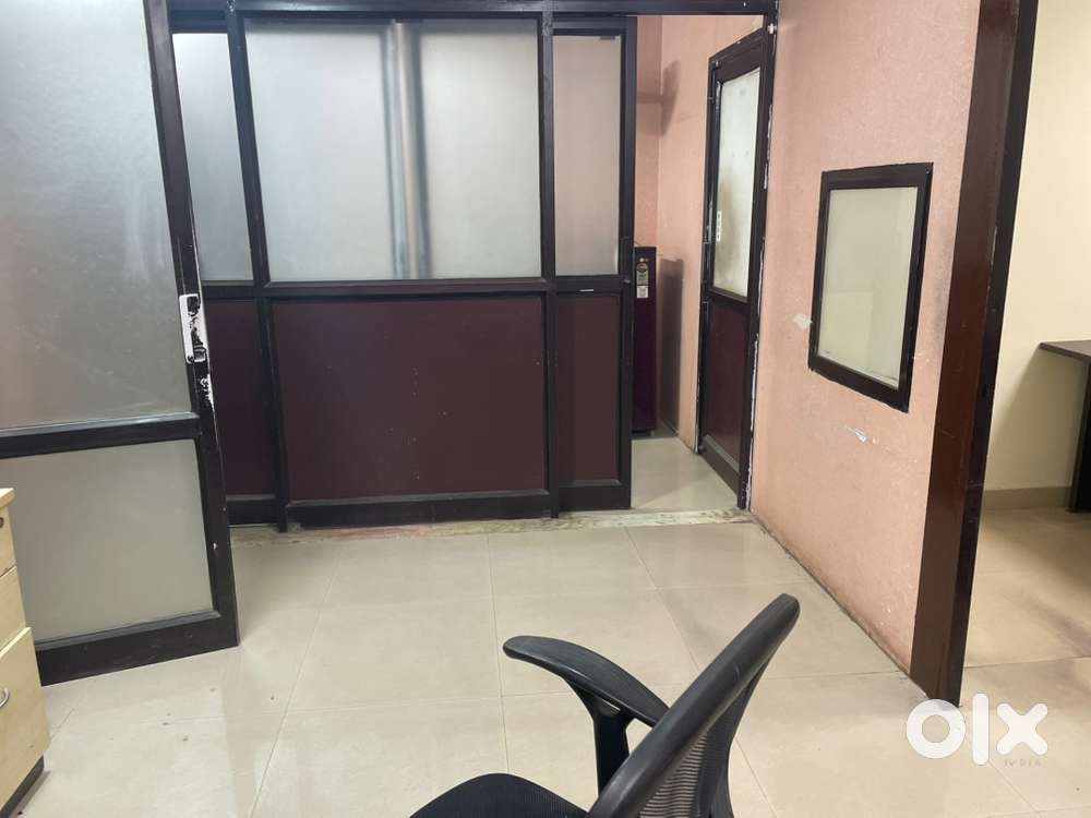 Rent Fully furnished office 7th floor Mansarovar Plaza at Mansarovar