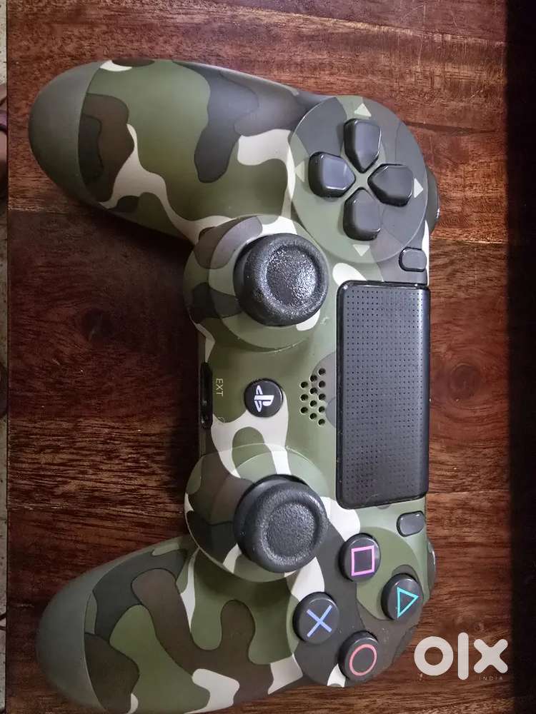 Selling my Sony Dualshock 4 Wireless Controller (PS4)