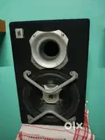 Jbl Bass tube only 1year old brand new conditon with inbuiltamplifier