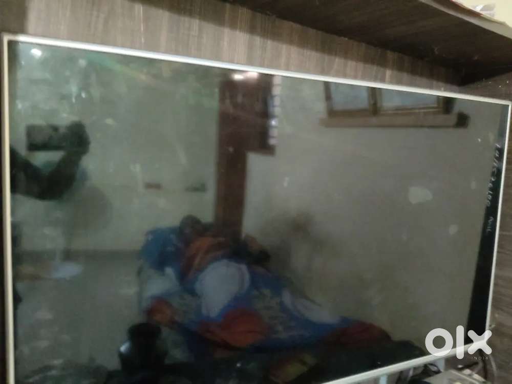 LG normal LEDTV 60 inch big display good condition no something issues