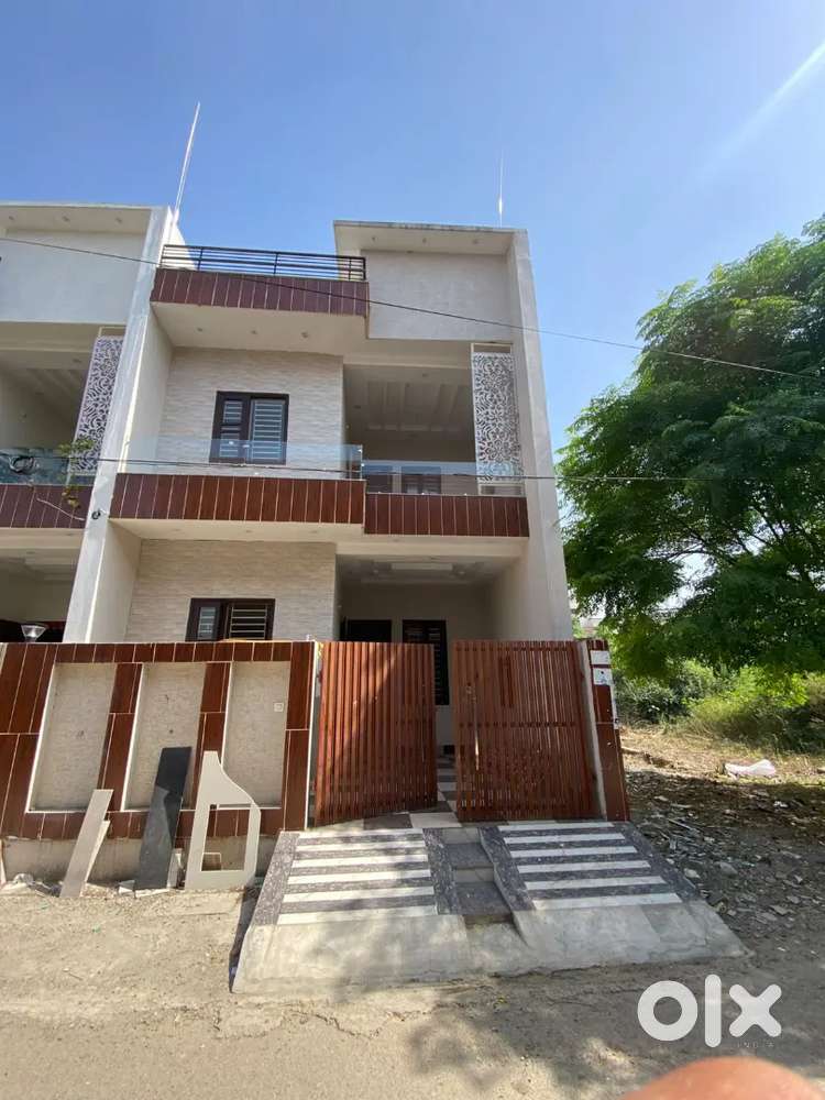 115 gaj double story 4bhk