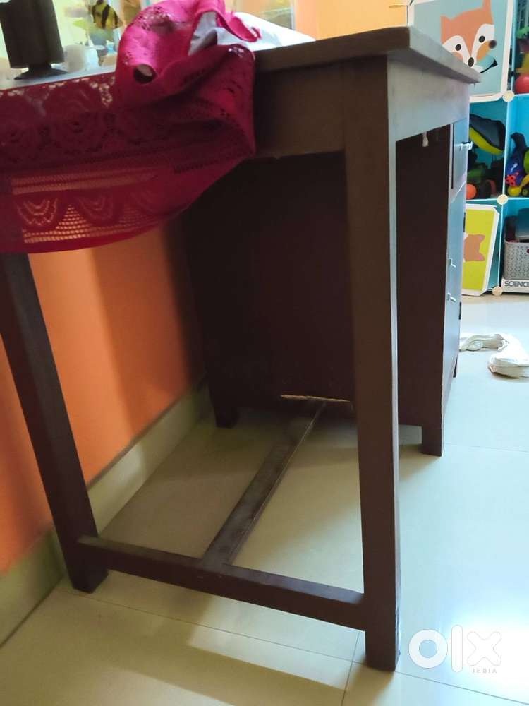 3 years old secretary table, wooden frame and board ply