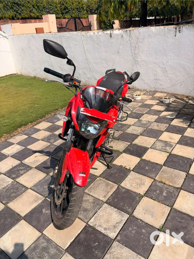 Apache 160 4V, Dual Disk ABS