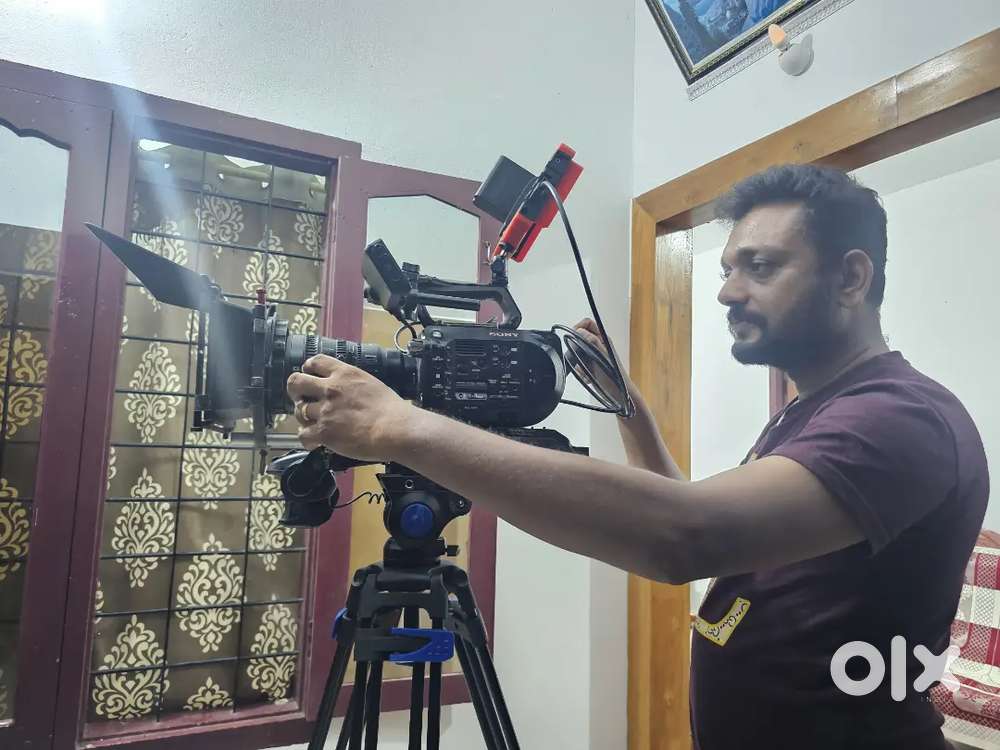 Sony G lens :68000 canon 6d :19000 a7s2 : 45k 50mm:35k