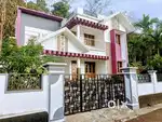 Manarcadu - Aripparbu - 6.5 Cent , 1750 Sqft , 3 Bed Room New House