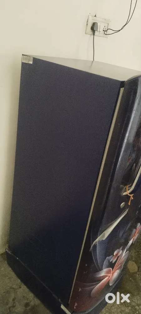 LG fridge 5 star 185 liter fridge