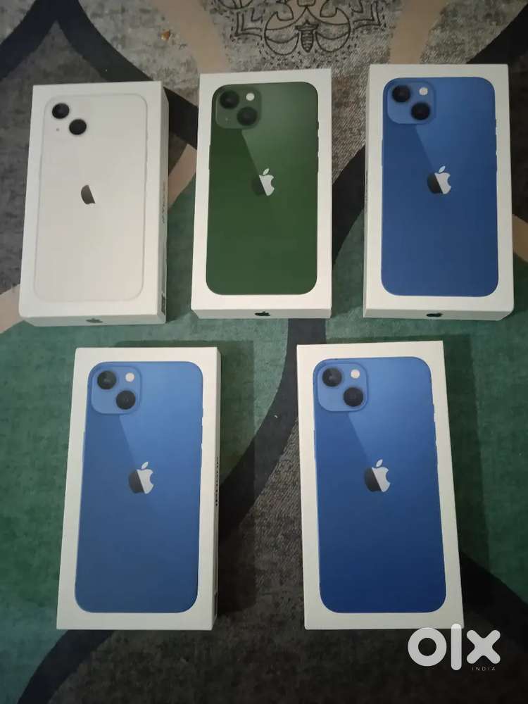 iPhone 15 Blue, Black