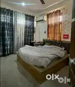 Female flatmate required in a Luxury penthouse in Mansarovar
