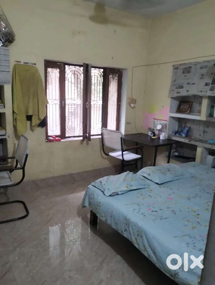 1 bhk room with personal kitchan and bathroom