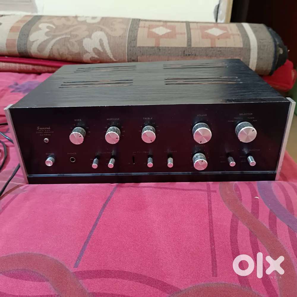 Sansui AU 555a Amplifier Sale 15k. Number on Amplifier Images
