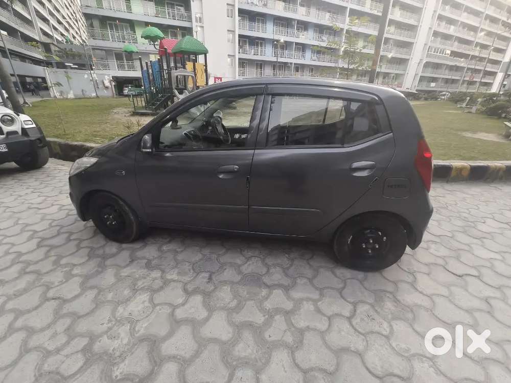 Mint condition with brand new tyres