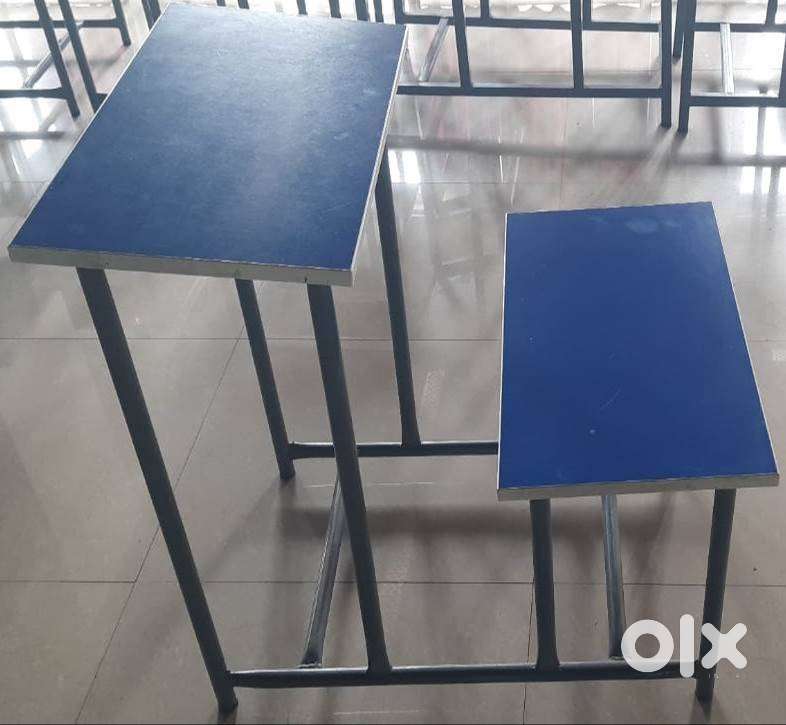 COLLEGE/SCHOOL BENCHES FOR SALE