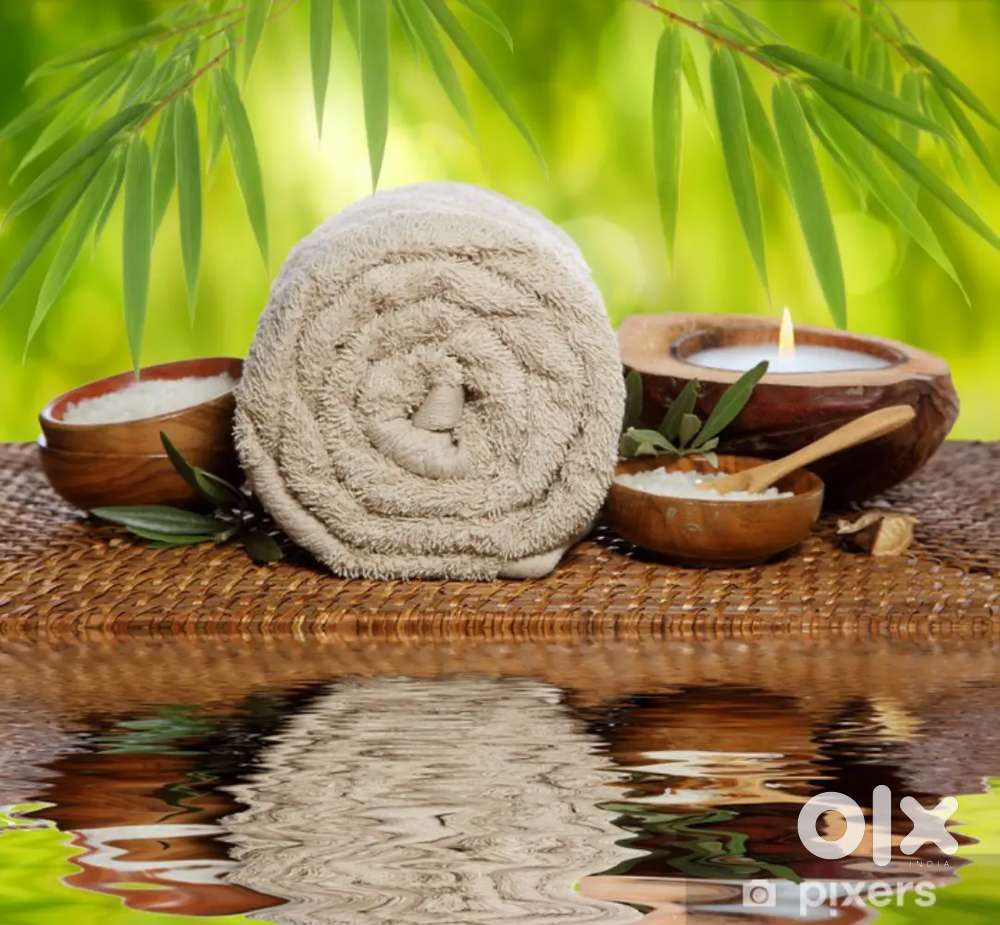 Urgently looking for female spa therapist
