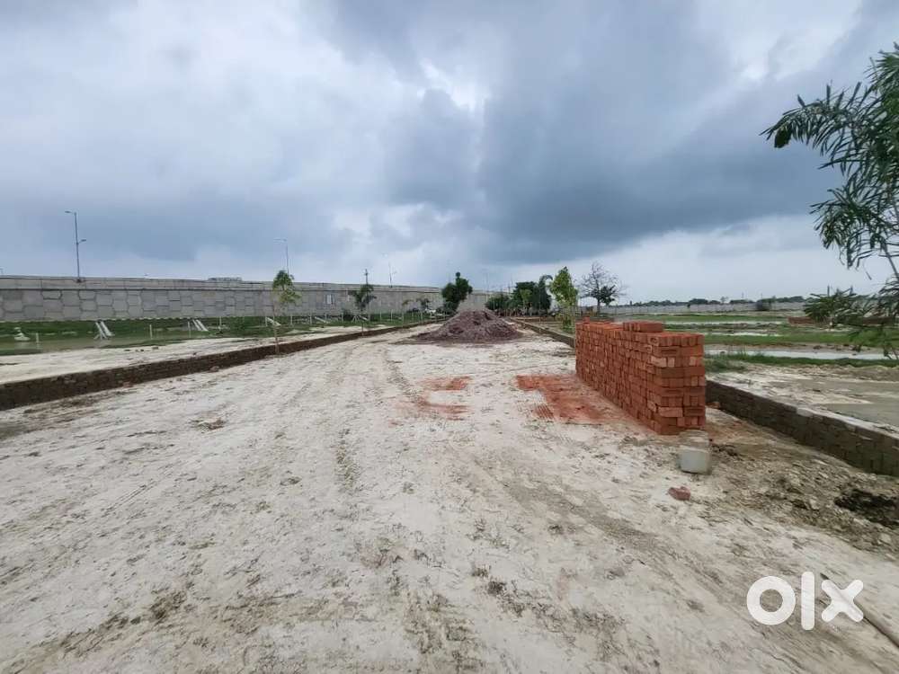 सेना के जवानों व सरकारी कर्मचारियों केलिए विशेष छूट केसाथ जमीन