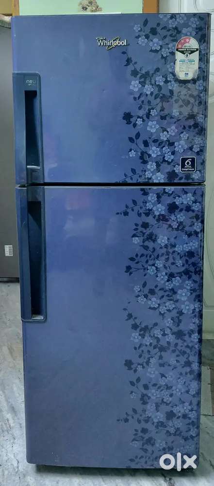 Whirlpool double door fridge