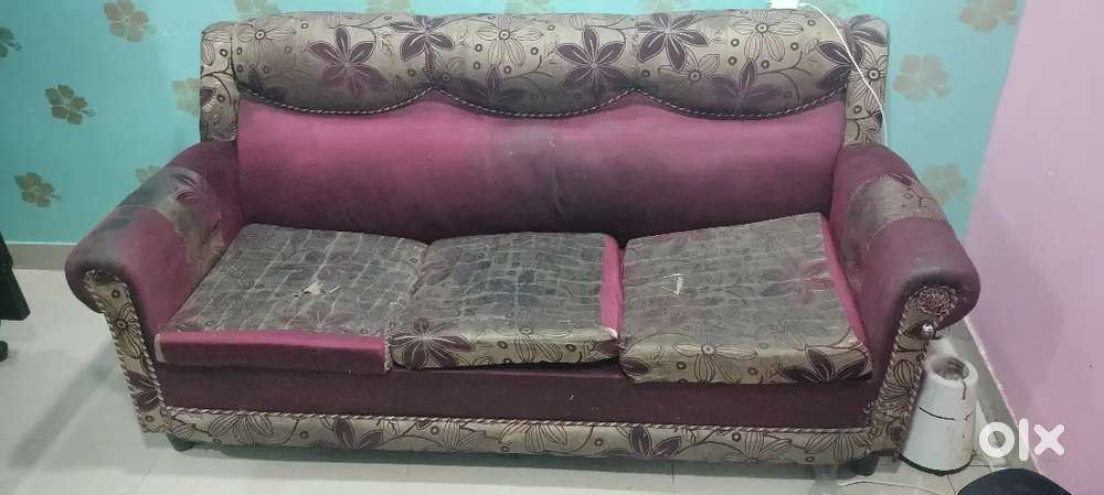 3 seat sofa