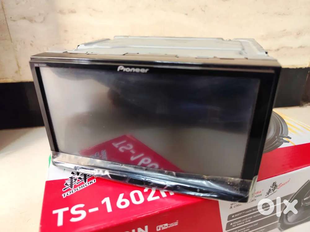 Pioneer car audio video system DMH-Z5290BT