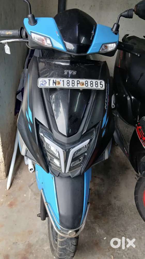TVS NTORQ  TN18BP8885