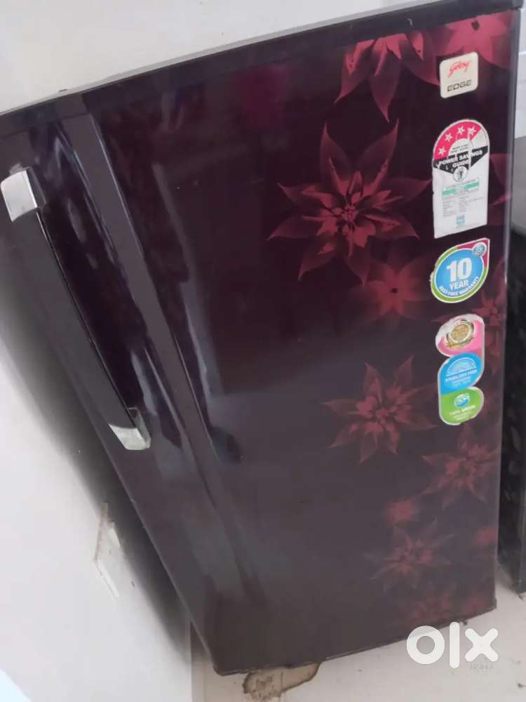 Single door fridge