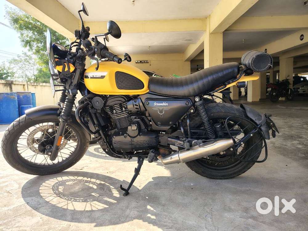 Yezdi Scrambler – Premium Condition  Less Driven