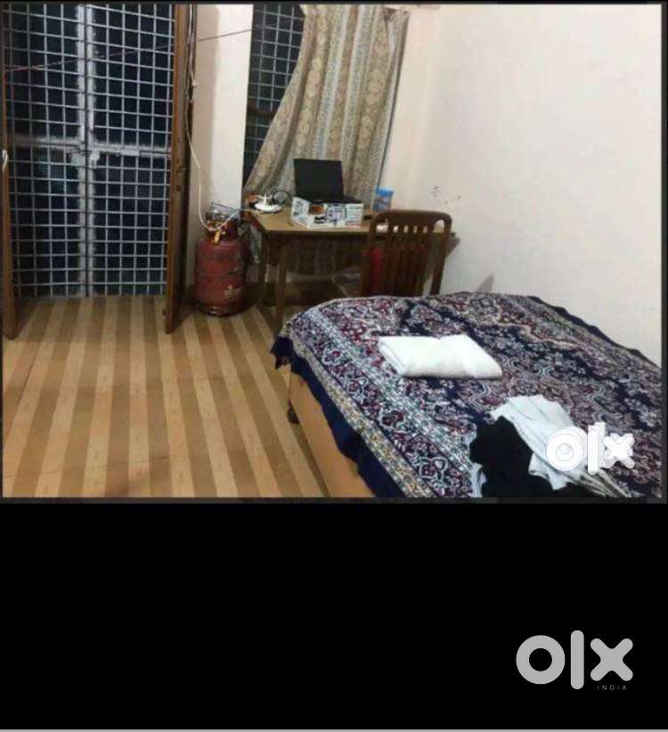 1 room available with seperate Bathroom