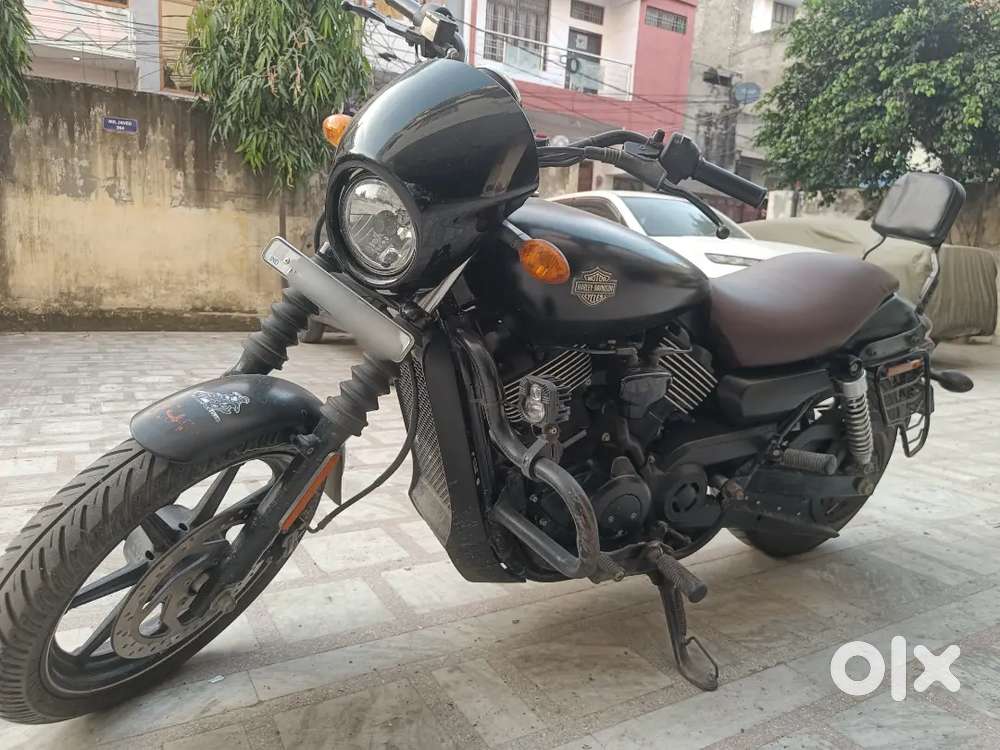 Sell Harley Davidson-750 Street.. Superb Condition..