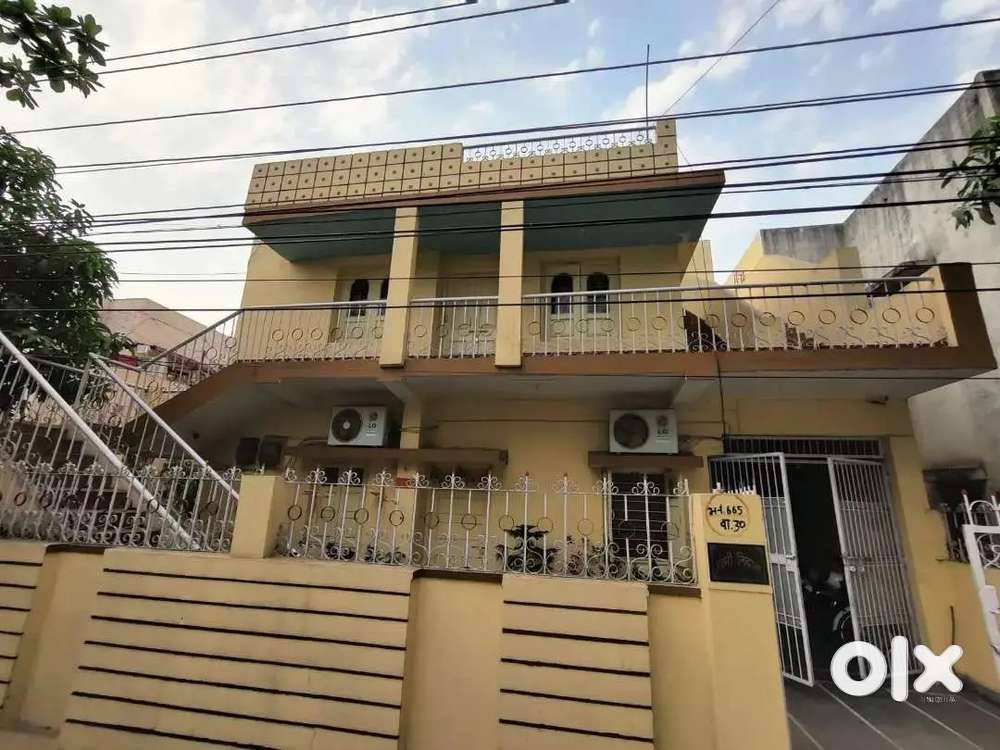 3BHK First Floor house for rent shankar nagar ( rent negotiable)