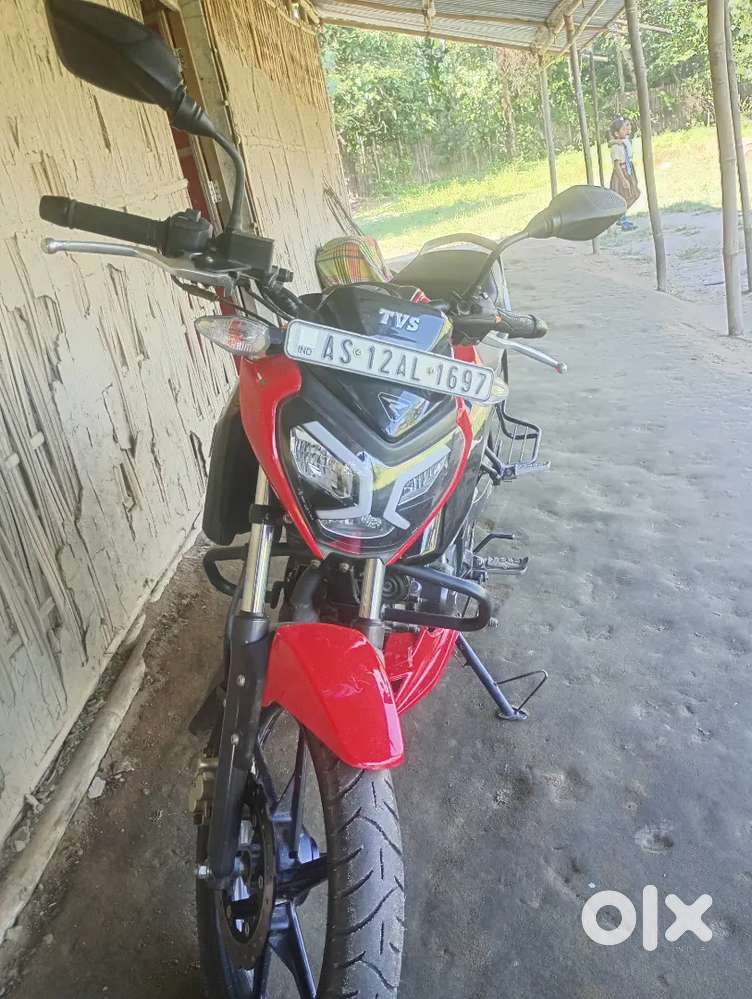 TVS Raider 2024 • 7000 km • Excellent Condition • Single Owner