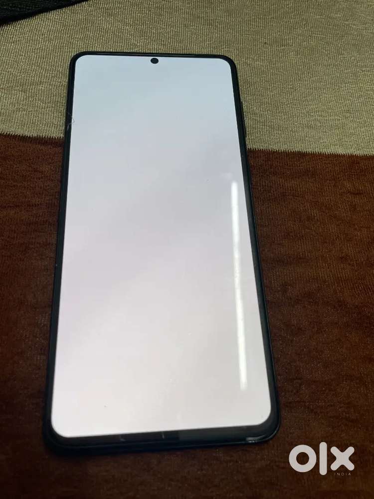 Samsung s21 Plus 5G (8/255 Gb)