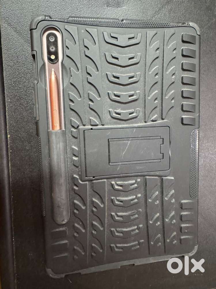 3 IPAD IN EXCELLENT CONDITION