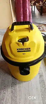 Karcher vacuum cleaner (wet & dry) in good condition for sale