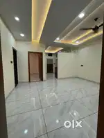 3 bhk 24000 COVERD CAMPUS NEW CONSTRUCTION AB ROAD RAJIV GANDHI SQUARE
